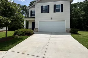 284 Coastal Dr, Statham, GA 30666 - Photo 1