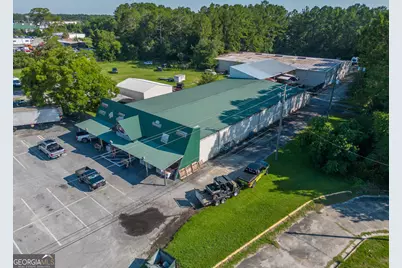 2023 Memorial Drive, Waycross, GA 31501 - Photo 5
