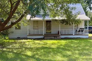 725 James Currie Rd, Dublin, GA 31021 - Photo 1