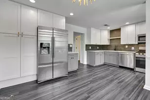 3135 Buford Hwy NE, Atlanta, GA 30329 - Photo 13