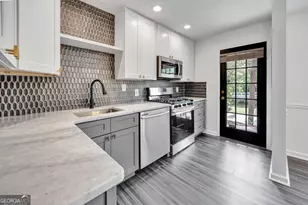 3135 Buford Hwy NE, Atlanta, GA 30329 - Photo 15