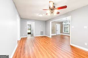 106 Howard St, Byron, GA 31008 - Photo 9