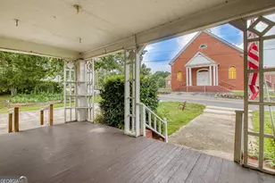 464 Sargent Main St, Newnan, GA 30263 - Photo 9