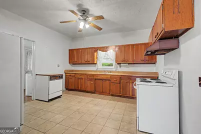 464 Sargent Main Street, Newnan, GA 30263 - Photo 11