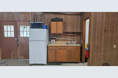 307 Saxon Street, Dublin, GA 31021 - Photo 13
