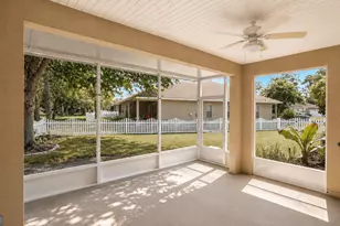 128 Brookshire Ct, Kingsland, GA 31548 - Photo 5