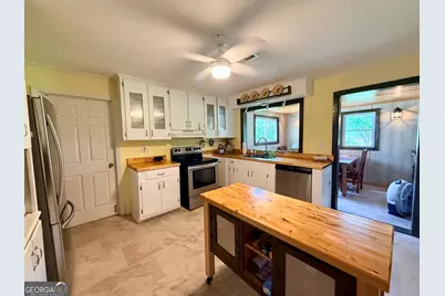 301 E Willow Lake Drive, Metter, GA 30439 - Photo 7