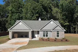 252 Windrow Trl, Statham, GA 30666 - Photo 1