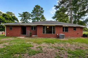 723 Winchester Cir, Macon, GA 31210 - Photo 23