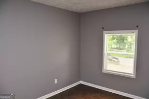 5932 Homestead Cir, Rex, GA 30273 - Photo 3