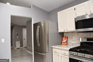 5932 Homestead Cir, Rex, GA 30273 - Photo 41