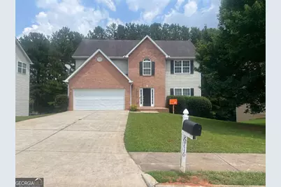6716 Delaware Bend, Fairburn, GA 30213 - Photo 1