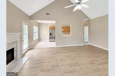 122 Kayla Court, Griffin, GA 30223 - Photo 3