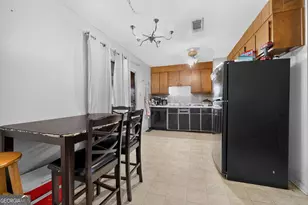 441 Sarah Dr, Warner Robins, GA 31093 - Photo 11