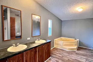 290 Forestwood Dr, Macon, GA 31217 - Photo 13