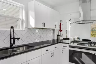 1956 Washington Rd, Atlanta, GA 30344 - Photo 15