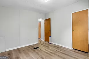 34 Combs St, Locust Grove, GA 30248 - Photo 25
