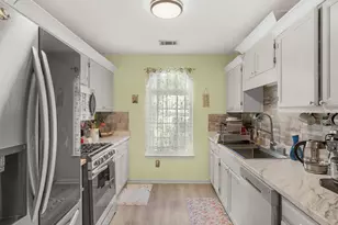 212 Brandon Ridge Cir, Stockbridge, GA 30281 - Photo 13