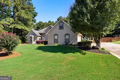 368 Crescent Drive, Newnan, GA 30265 - Photo 1