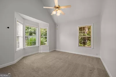 368 Crescent Drive, Newnan, GA 30265 - Photo 9