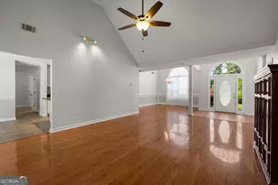 368 Crescent Dr, Newnan, GA 30265 - Photo 13