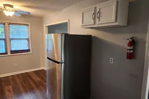4002 Hawthorne Cir, Smyrna, GA 30080 - Photo 17