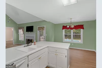 122 Old Stonewall Drive, Locust Grove, GA 30248 - Photo 7