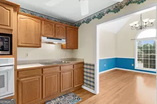 1104 Megan Farms Dr, Lawrenceville, GA 30045 - Photo 9