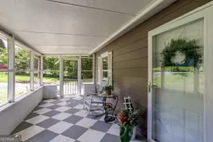 2880 Hall Dr, Smyrna, GA 30082 - Photo 3