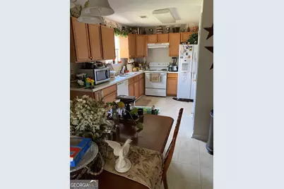 112 Canterbury Court, Jackson, GA 30233 - Photo 7