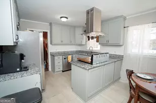 204 Diane Dr, Thomaston, GA 30286 - Photo 13