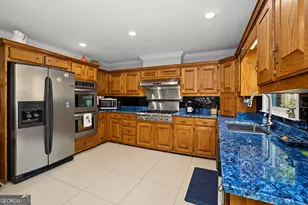 3090 Randolph Rd NE, Atlanta, GA 30345 - Photo 9