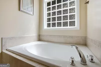 100 Avondale Circle, Newnan, GA 30265 - Photo 27