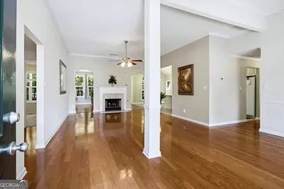 100 Avondale Circle, Newnan, GA 30265 - Photo 3