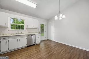 202 Royal Ave, Kingsland, GA 31548 - Photo 13