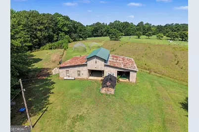 2071 W Hightower Trail, Conyers, GA 30012 - Photo 3