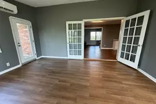 815 E Edwards St, Mount Vernon, GA 30445 - Photo 7