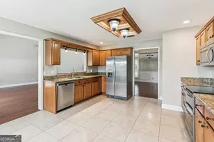 203 Cumberland Dr, Kingsland, GA 31548 - Photo 11