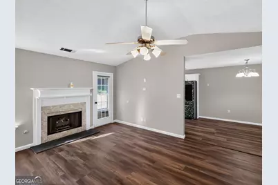 22 Canterbury Drive, Grantville, GA 30220 - Photo 3