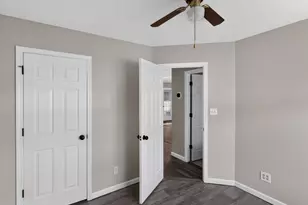 22 Canterbury Dr, Grantville, GA 30220 - Photo 11