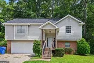 2102 Sandtree Ct SW, Atlanta, GA 30331 - Photo 3