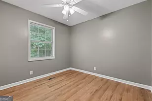 2102 Sandtree Ct SW, Atlanta, GA 30331 - Photo 7