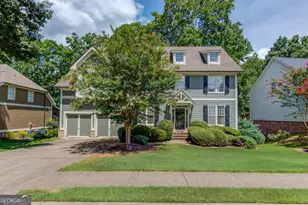 5989 Grand Loop Rd, Sugar Hill, GA 30518 - Photo 3