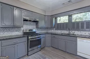 3733 Steam Mill Rd, Columbus, GA 31906 - Photo 11