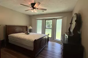 145 London Ln, Sharpsburg, GA 30277 - Photo 17
