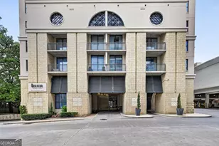 3040 Peachtree Rd NW, Atlanta, GA 30305 - Photo 3
