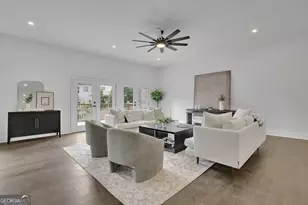 120 N Gwinnett St, Buford, GA 30518 - Photo 29