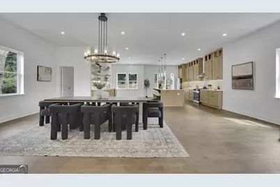 120 N Gwinnett Street, Buford, GA 30518 - Photo 3