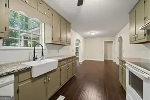 1804 Deer Ct, Monroe, GA 30656 - Photo 15