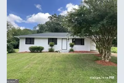 207 Buena Vista Street, Winder, GA 30680 - Photo 1
